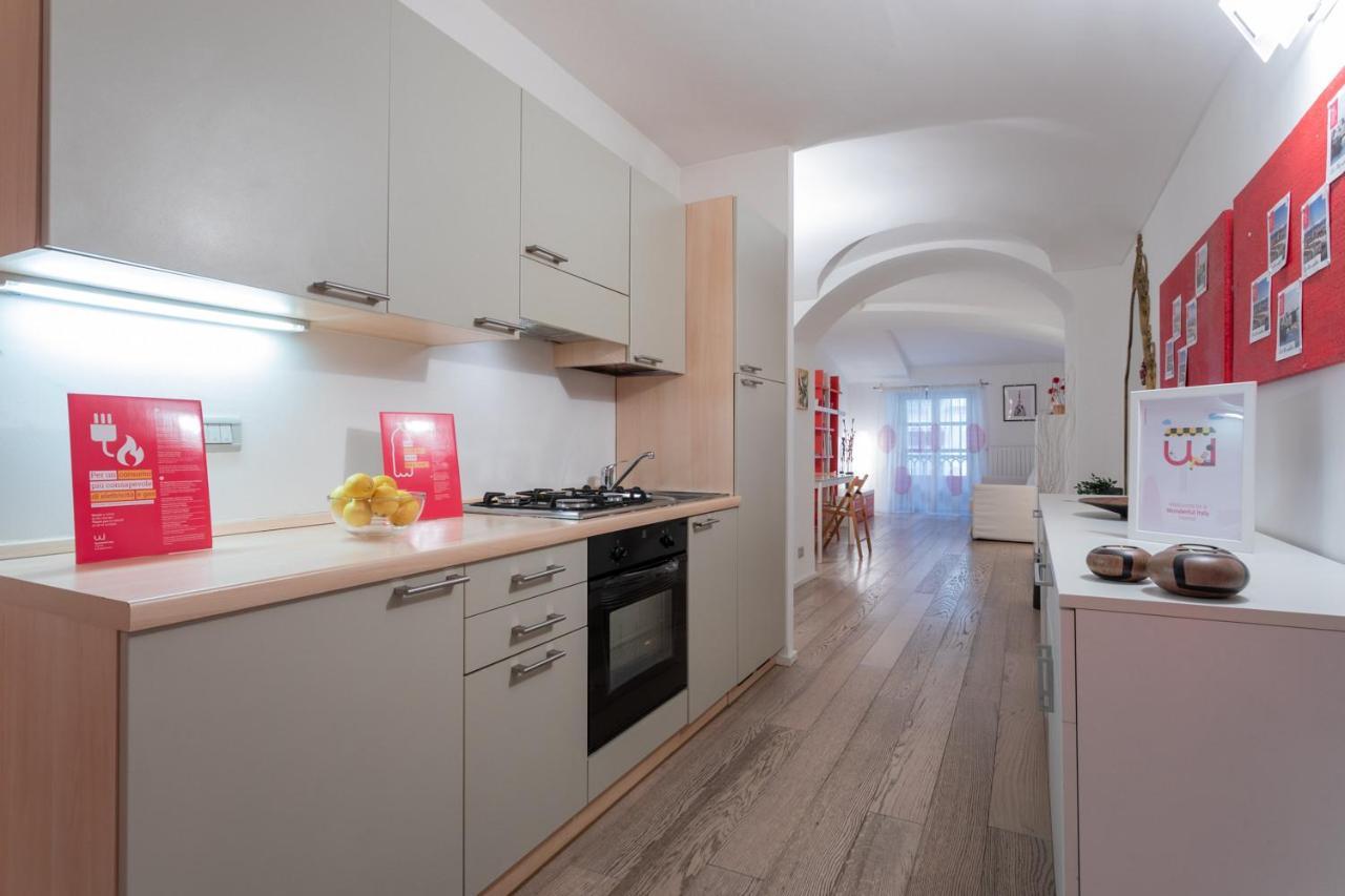 Red Studio Near Porta Nuova By Wonderful Italy ตูริน ภายนอก รูปภาพ