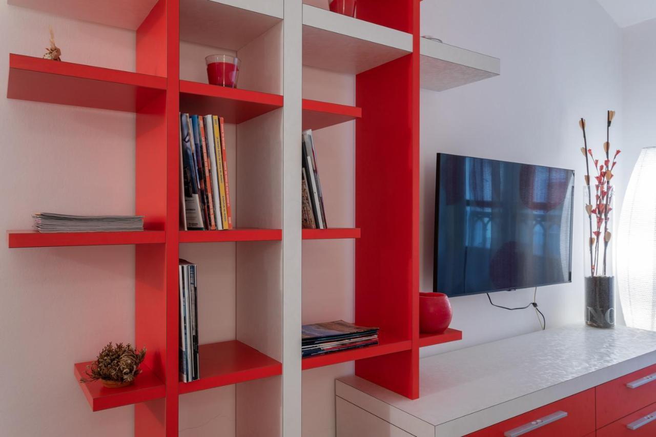 Red Studio Near Porta Nuova By Wonderful Italy ตูริน ภายนอก รูปภาพ
